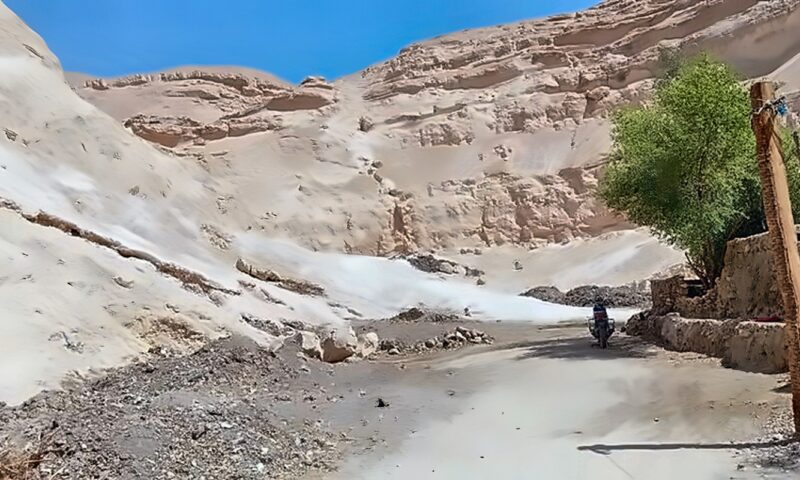 استعدادًا لموسم الأمطار، ساحل سليم بأسيوط تراجع جاهزية مخرات السيول
