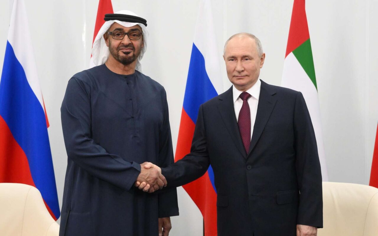 باحث سياسي: الاتصال الروسي الإماراتي يؤكد على ضرورة التوصل إلى تسوية إقليمية