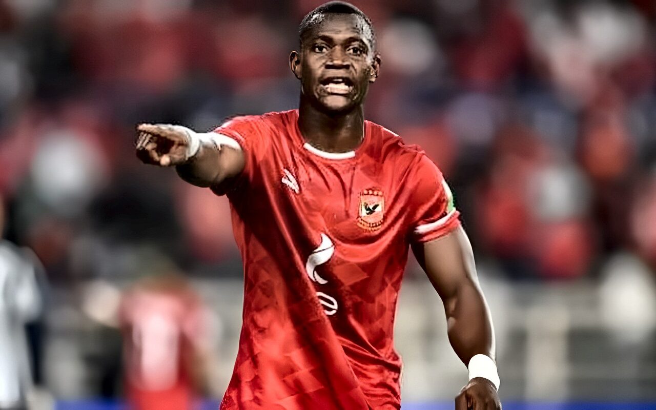 وكيل أليو ديانج يكشف موقفه من الاستمرار مع فالنسيا وحقيقة العودة إلى الأهلي