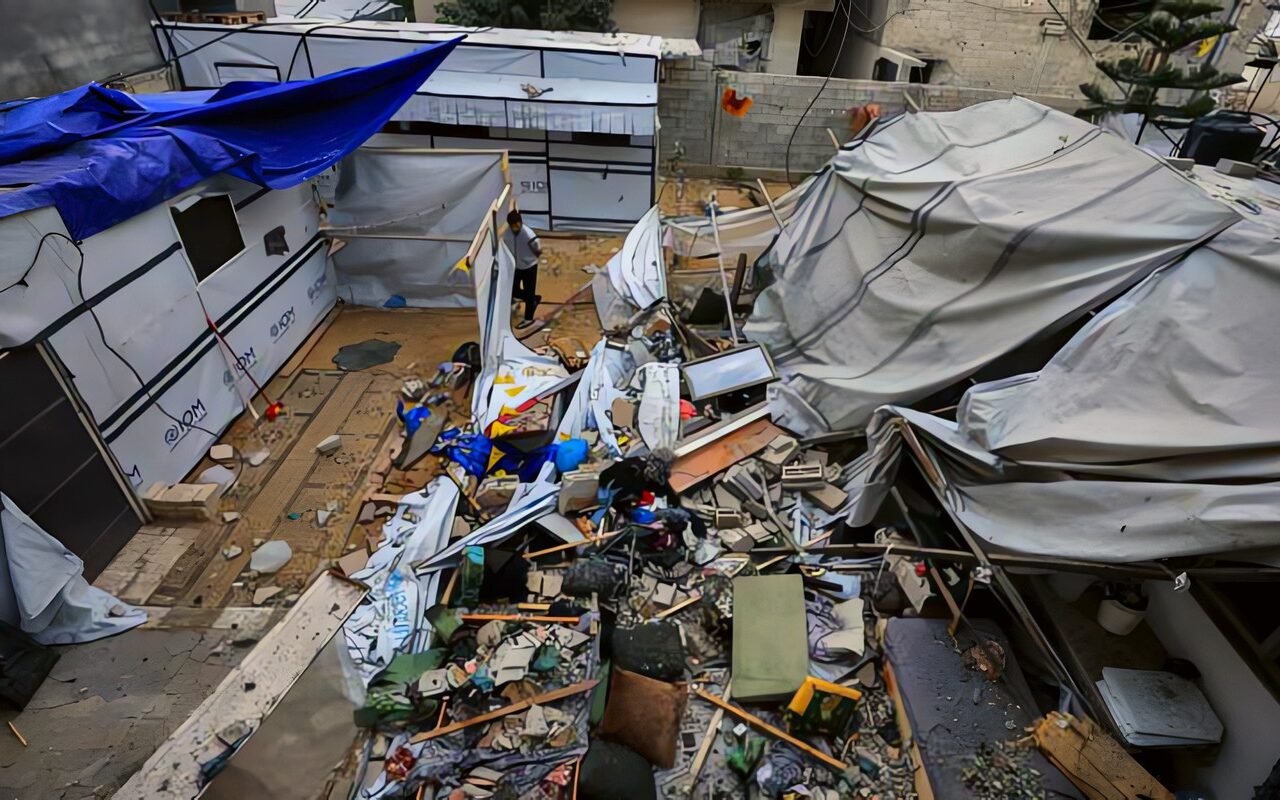 استشهاد فلسطيني وزوجته بقصف إسرائيلي على منزل في غزة