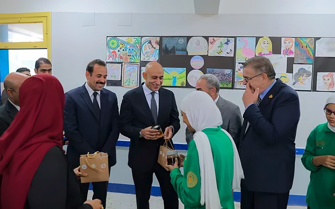 جولة تفقدية لوزير التعليم  بمدرسة “مستقبل مصر” المصرية الإيطالية للتكنولوجيا التطبيقية بالإسماعيلية