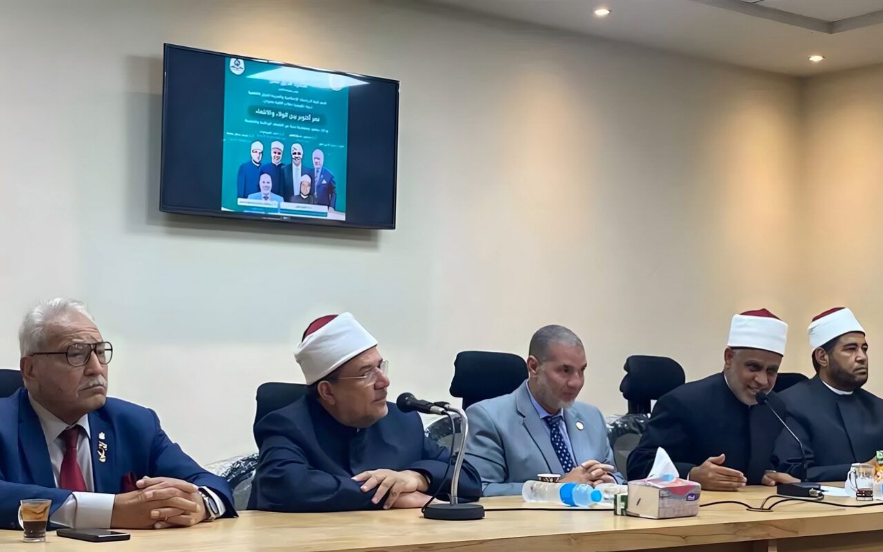رئيس المعاهد الأزهرية: نصر أكتوبر يجسد تكامل الولاء والانتماء والأزهر يمثل حصن الهوية