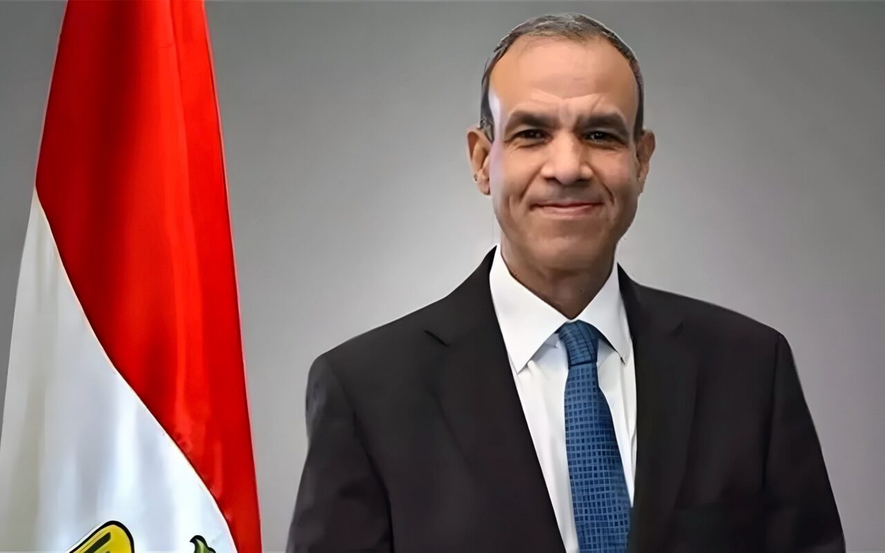 وزير الخارجية يتوجه إلى العاصمة البحرينية المنامة