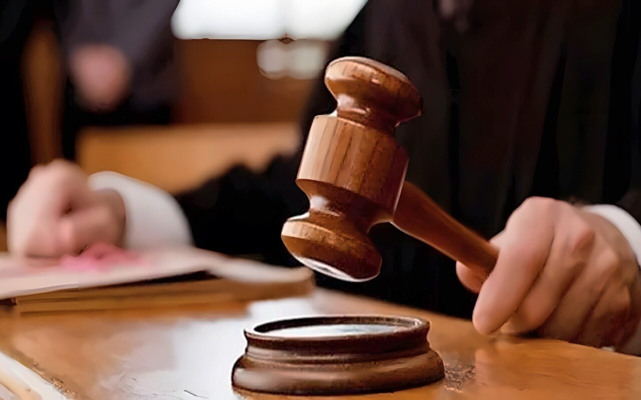 طلبت مصاريف المنزل، السجن 15 عاما لعامل قتل زوجته في المنيا