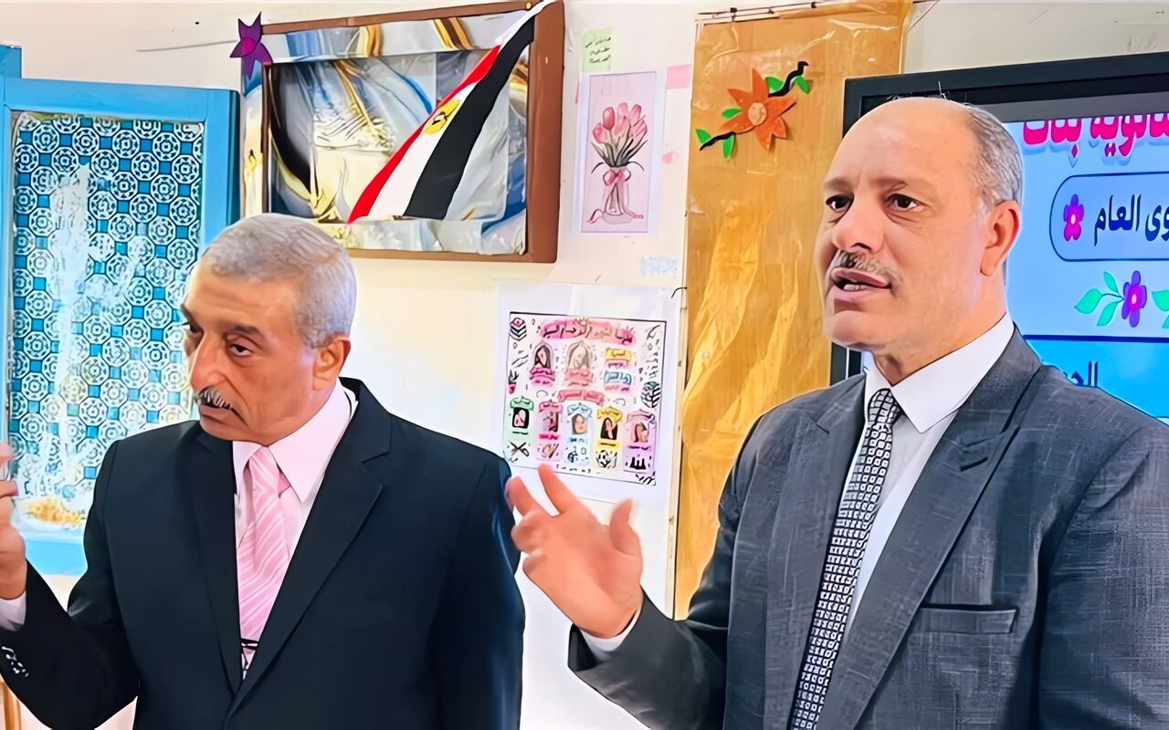 مدير التعليم بالإسكندرية يتفقد مدرسة حسام البهي الثانوية بنات لمتابعة امتحانات أكتوبر