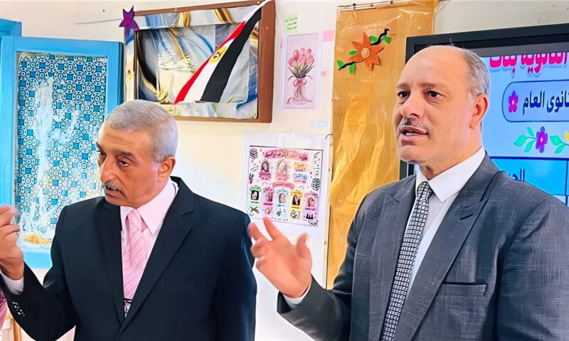 مدير التعليم بالإسكندرية يتفقد مدرسة حسام البهي الثانوية بنات لمتابعة امتحانات أكتوبر