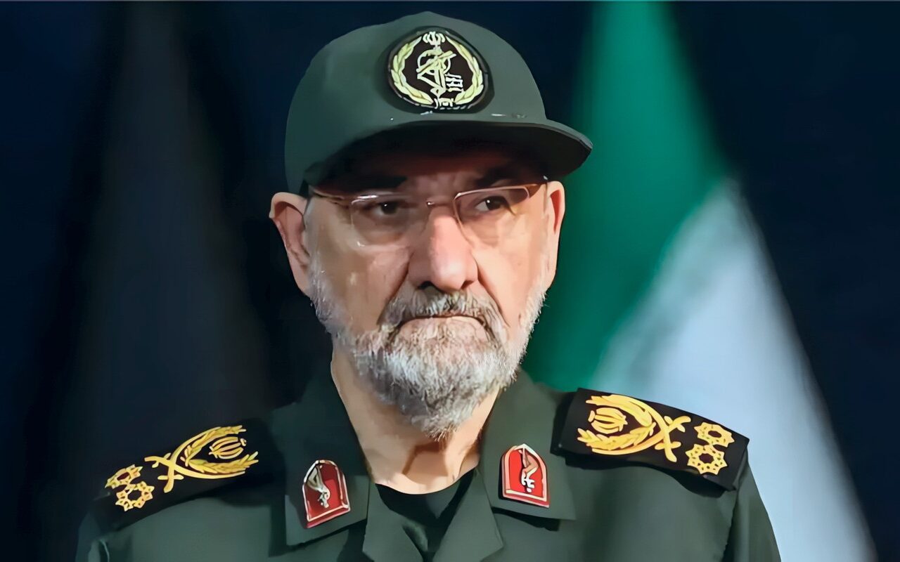 أول تعليق من الأمين العام لمجلس الأمن القومي الإيراني على رسالة نائب ترامب