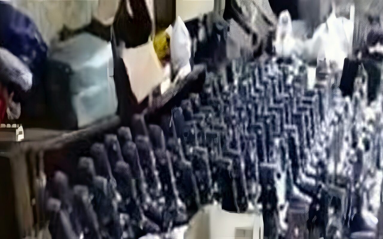 مصنع الخانكة السري.. 2000 خلاط مغشوش و12 ماكينة لتقليد أشهر العلامات التجارية
