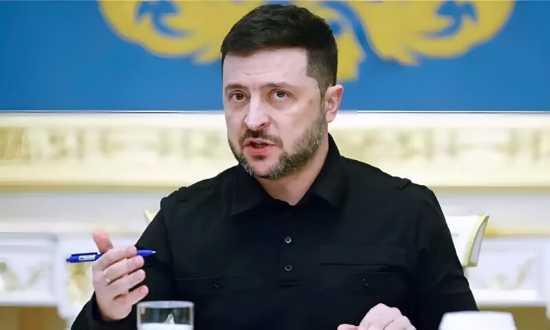 زيلينسكي: مقتل 11 شخصا في أحد أكبر الهجمات الروسية على أوكرانيا