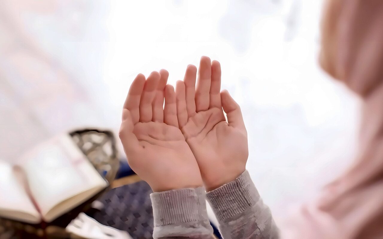 أذكار المساء .. أدعية وتسابيح يومية تحفظك طوال المساء من كل سوء