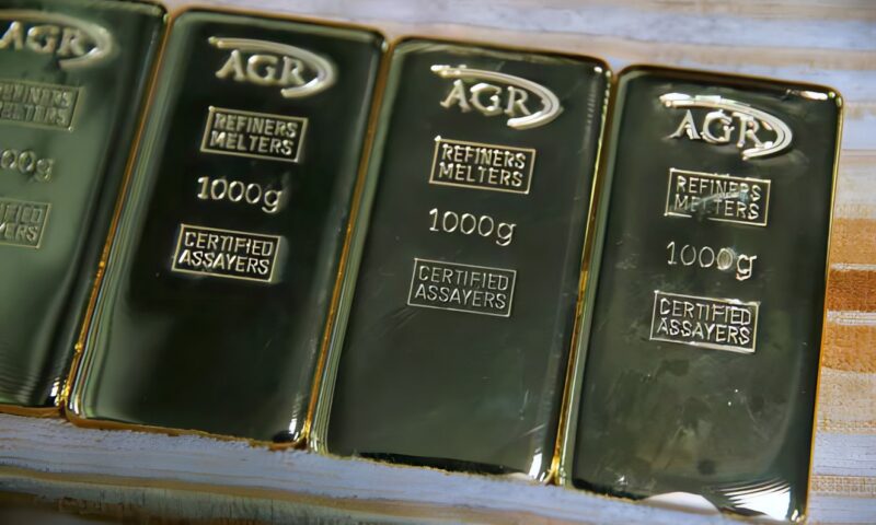 الذهب عند أدنى مستوى في أسبوعين وسط مخاوف التضخم
