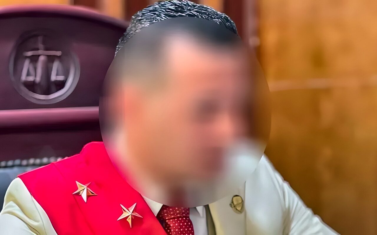 تأجيل استئناف القاضي المزيف على حكم حبسه سنتين بتهمة النصب على سيدة