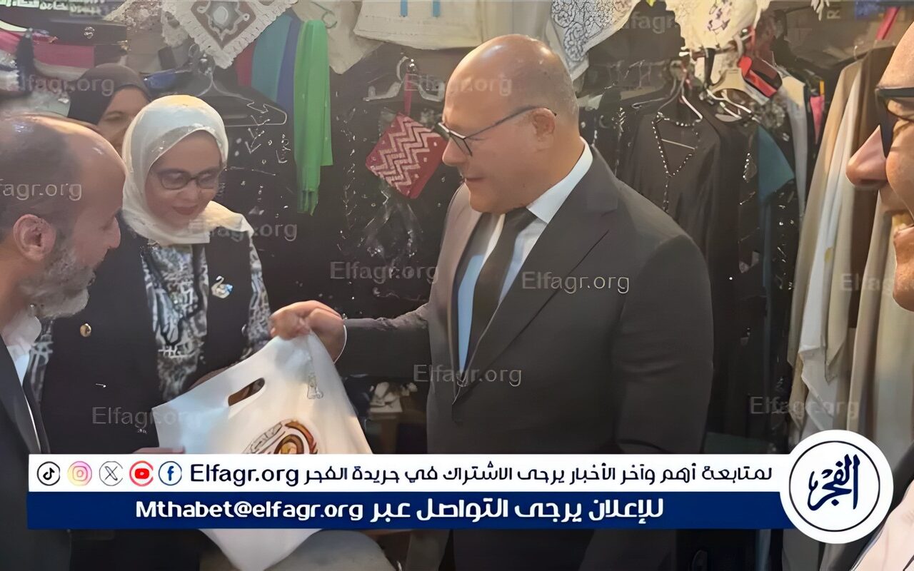 النعماني يتفقد إبداعات جامعة سوهاج في معرض تراثنا 2026