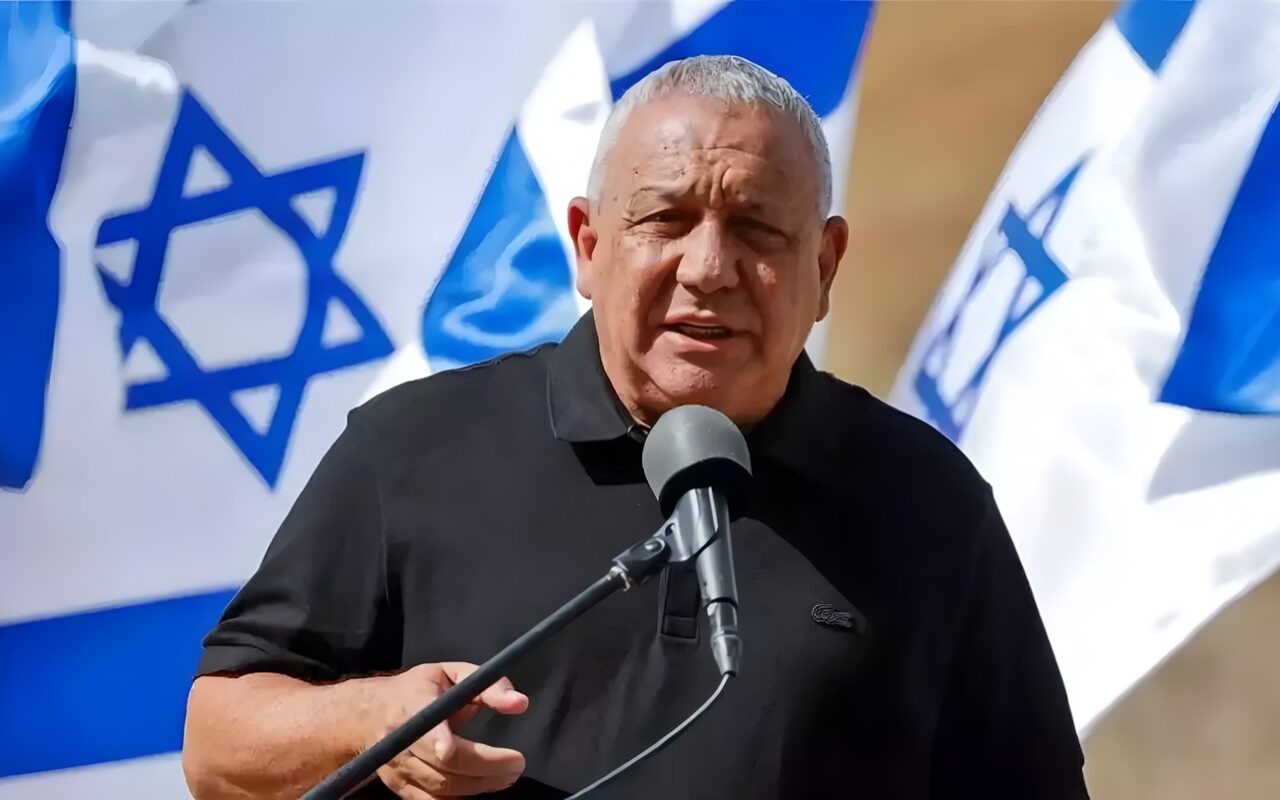 القناة 12: آيزنكوت لن يشكل حكومة تضم نتنياهو