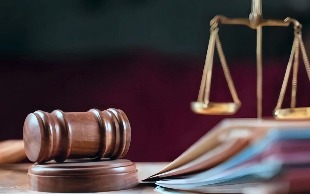 السجن 7 سنوات لـ 4 عاطلين بتهمة الاتجار بالمخدرات في حلوان