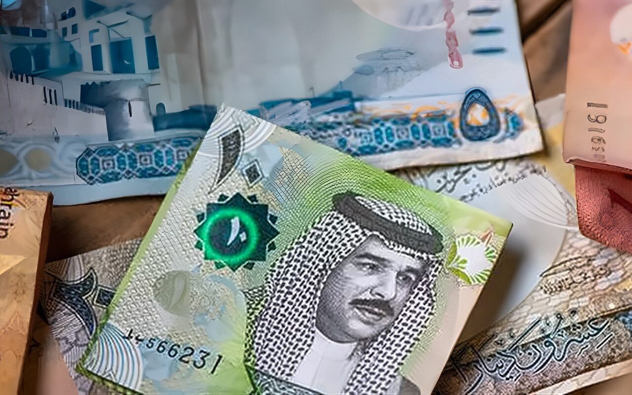 سعر الدينار البحريني في البنك الأهلي اليوم الأربعاء 7-10-2026