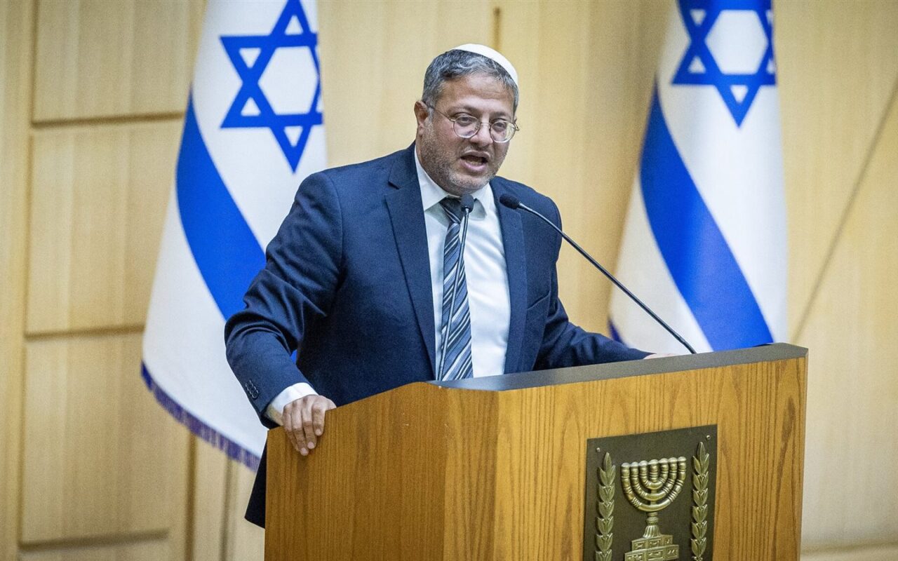 بن جفير يدعو لتفكيك السلطة الفلسطينية وترحيل مسؤوليها إلى تونس
