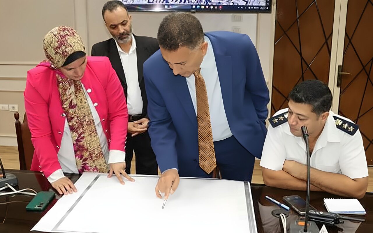 محافظ القليوبية يوجه بمعاينة محور بهتيم تمهيدًا لربطه بـ”العصار”