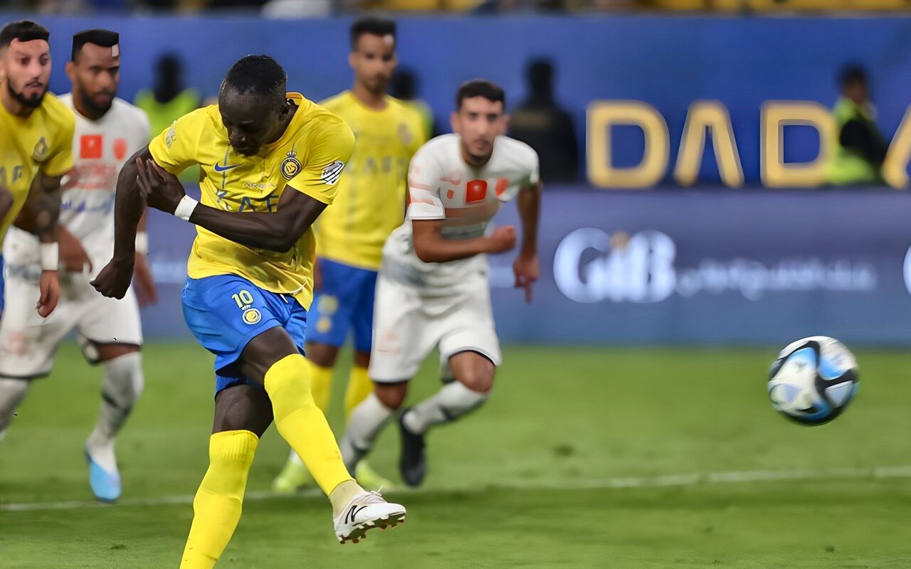 النصر يخشى مفاجآت نيوم.. والاتحاد في اختبار صعب أمام الاتفاق والقادسية يطارد صدارة الدوري السعودي