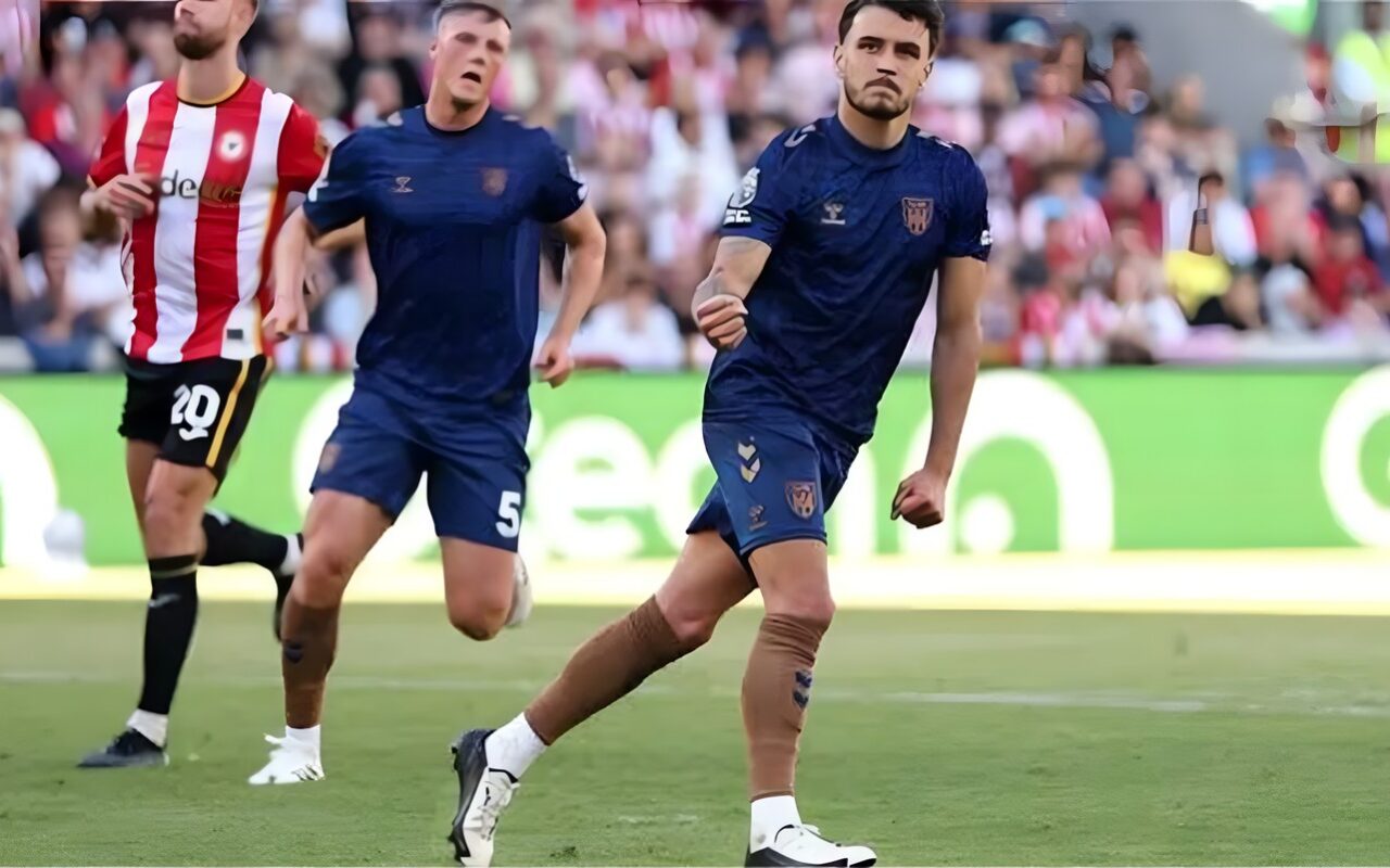 كأس الرابطة الإنجليزية، سندرلاند يتقدم على برينتفورد بثلاثية في الشوط الأول