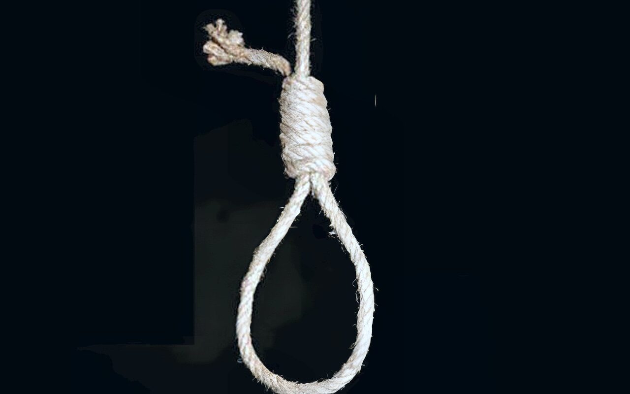 غدر الأقارب، الطمع ينهي حياة سيدة بالسلام وحبل المشنقة ينتظر 3 متهمين بقتلها لسرقة الذهب والأموال