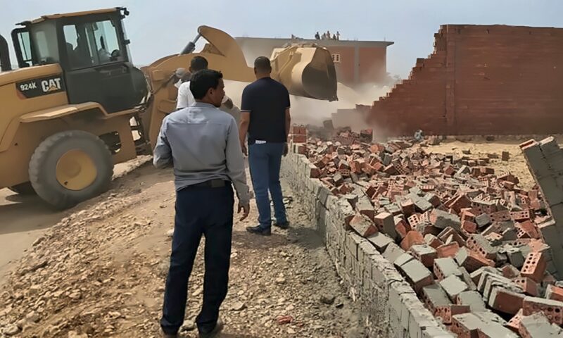 تنفيذ 21 حالة إزالة لتعديات على الأراضي الزراعية بقريتي أبنود والإشراف بقنا