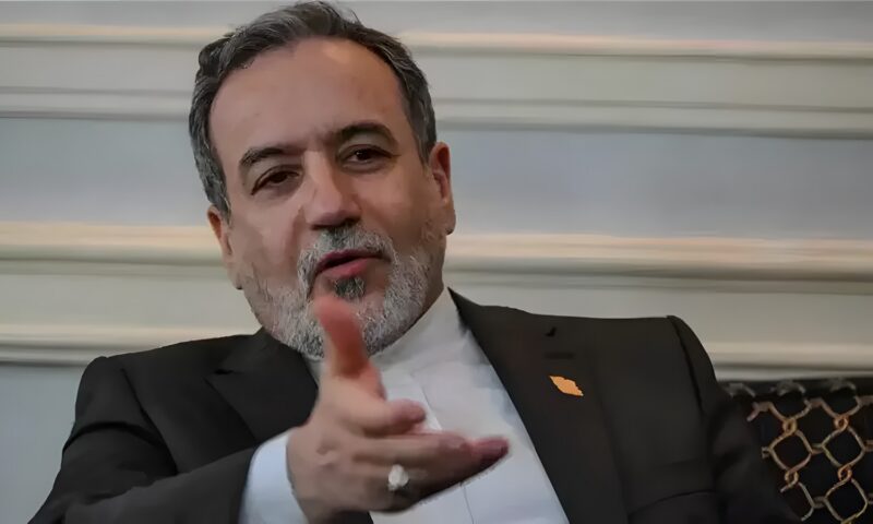 مقابل تخفيف العقوبات، إيران تعرض السماح لمفتشي الطاقة الذرية بالوصول للمنشآت المقصوفة