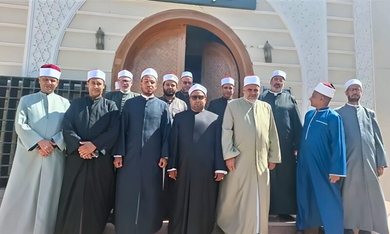 أوقاف البحر الأحمر تطلق قافلة دعوية من مسجد الوهاب بالغردقة لتعزيز الوعي الديني