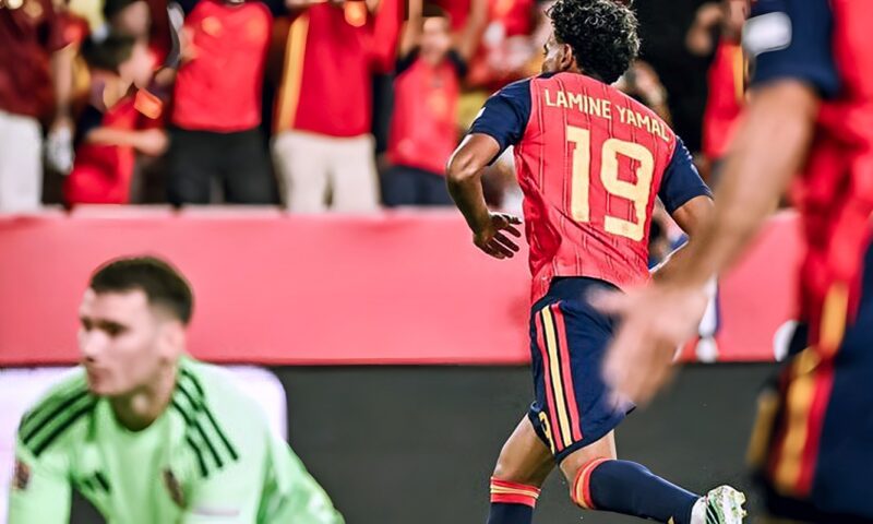 دوري الأمم الأوروبية، منتخب إسبانيا يتقدم على التشيك 0/2 في الشوط الأول