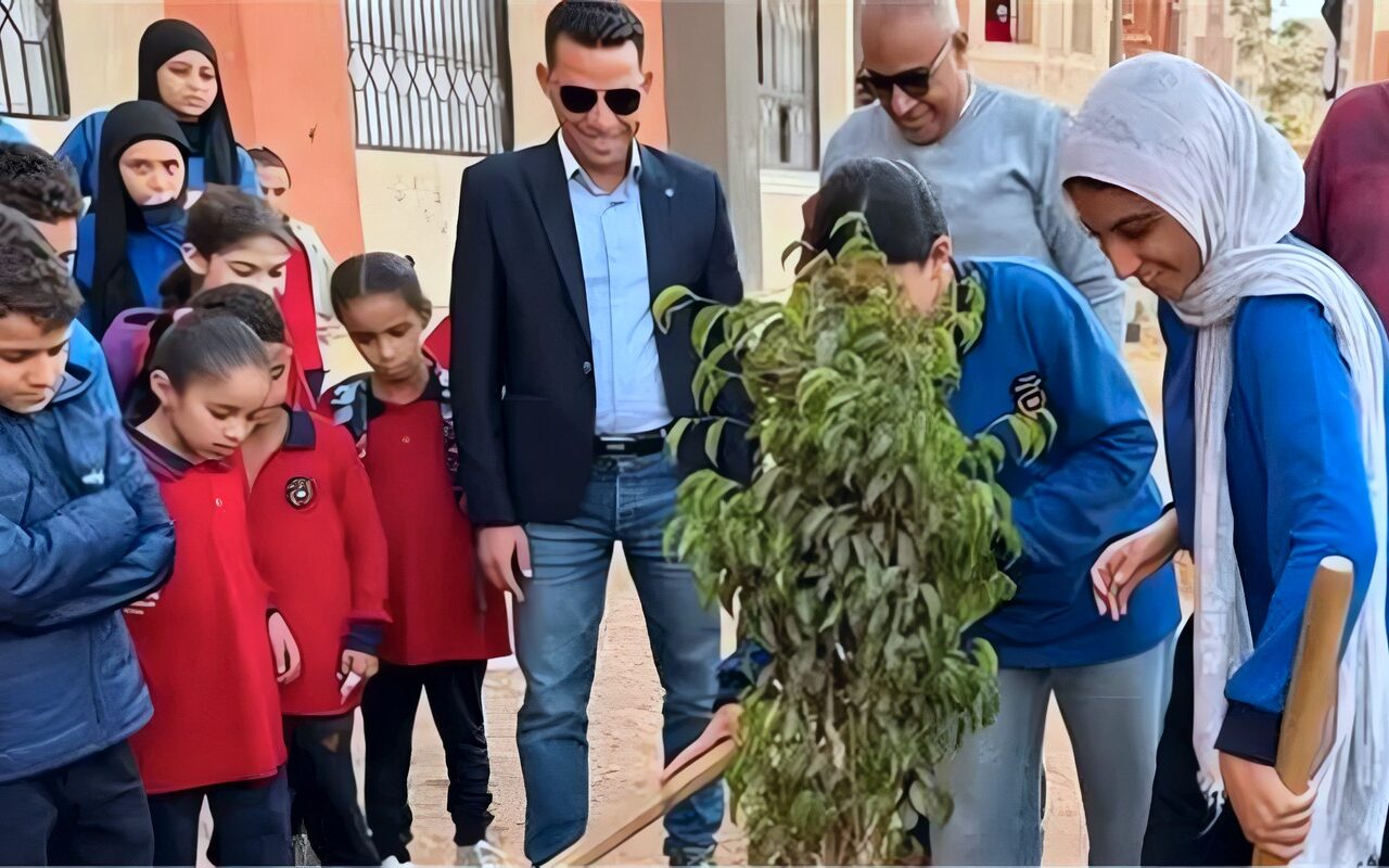 حدائق العاصمة يُطلق مبادرة “أنا مسئول” لزراعة المدارس ضمن مبادرة “100 مليون شجرة”