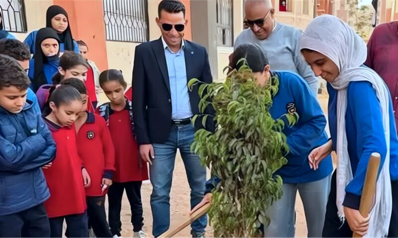 حدائق العاصمة يُطلق مبادرة “أنا مسئول” لزراعة المدارس ضمن مبادرة “100 مليون شجرة”