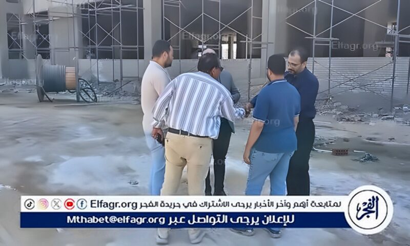 وكيل وزارة الصحة بالفيوم يتابع أعمال إنشاء مستشفى الفيوم الجديدة بدمو