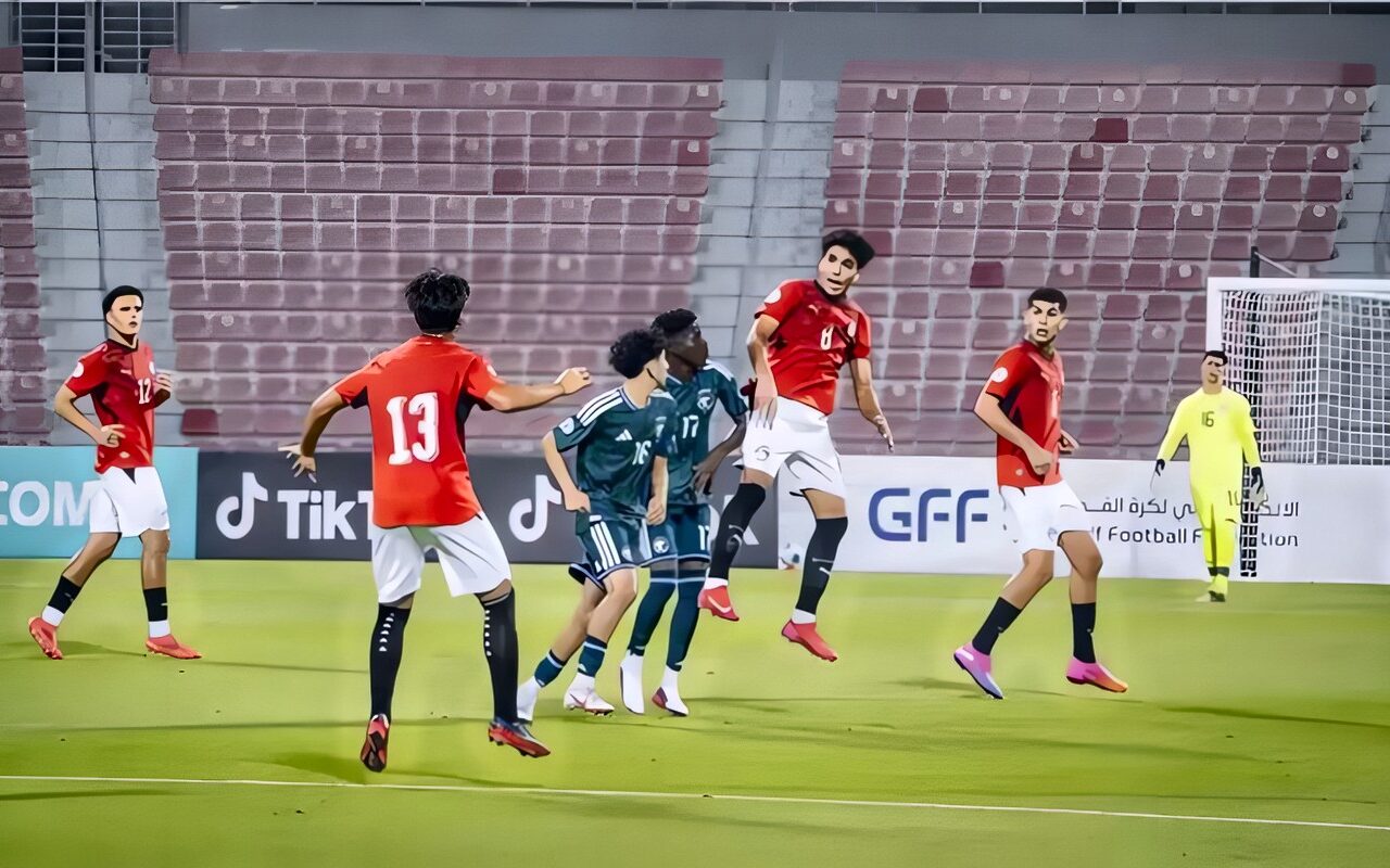 حكم قطري يدير لقاء مصر واليمن في كأس الخليج للناشئين