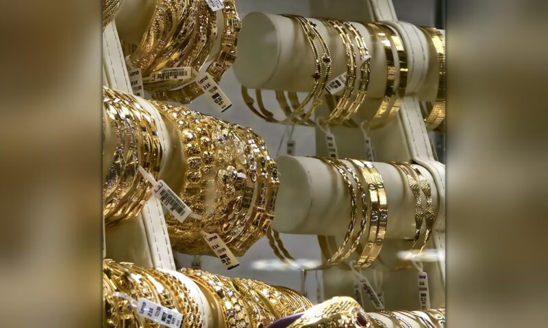 قفز 700 جنيه خلال ساعات.. ارتفاع كبير يضرب سعر الجنيه الذهب وعيار 21 مفاجأة