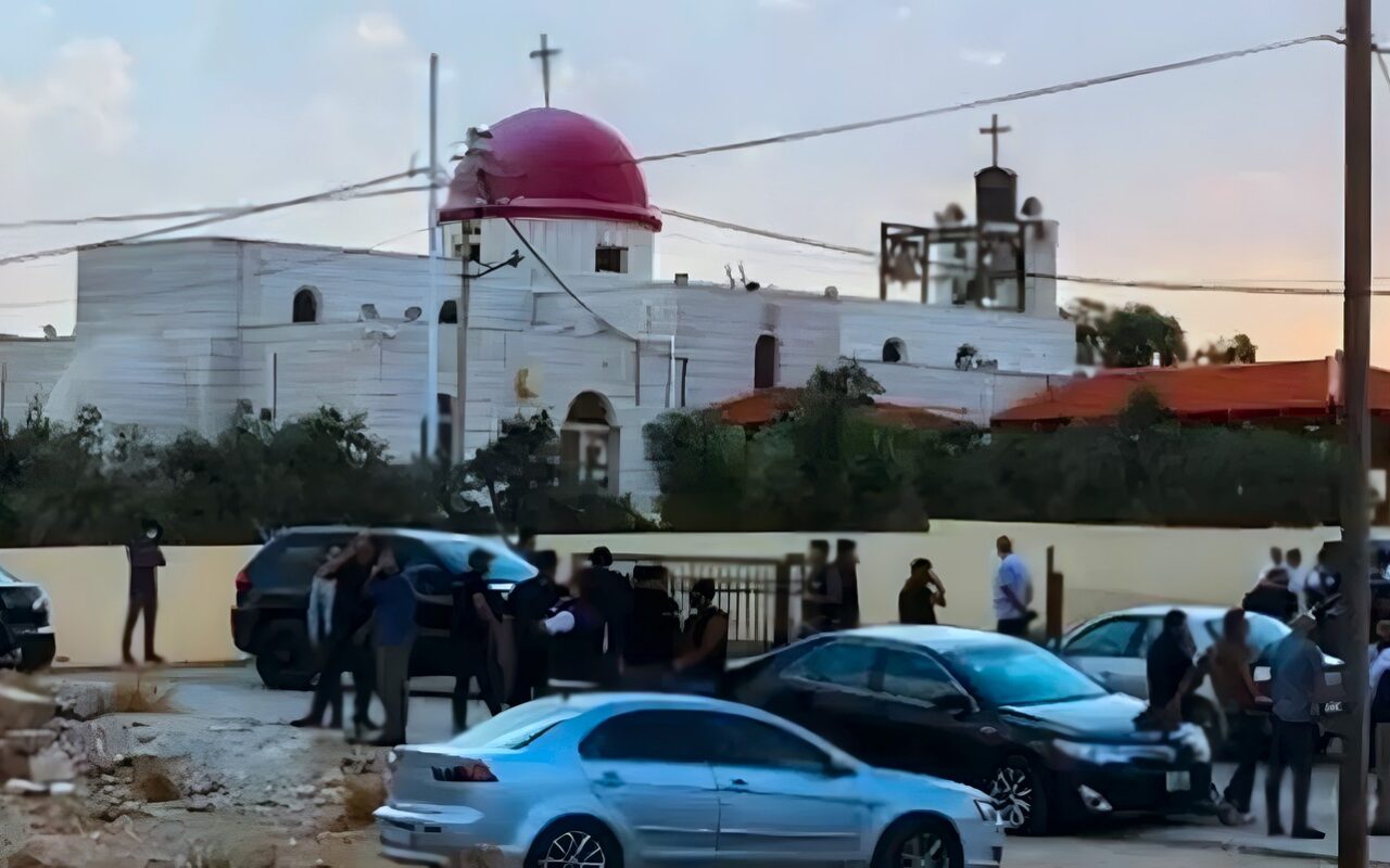 الأردن يعلن اعتقال منفذي هجوم كنيسة حمود في الكرك