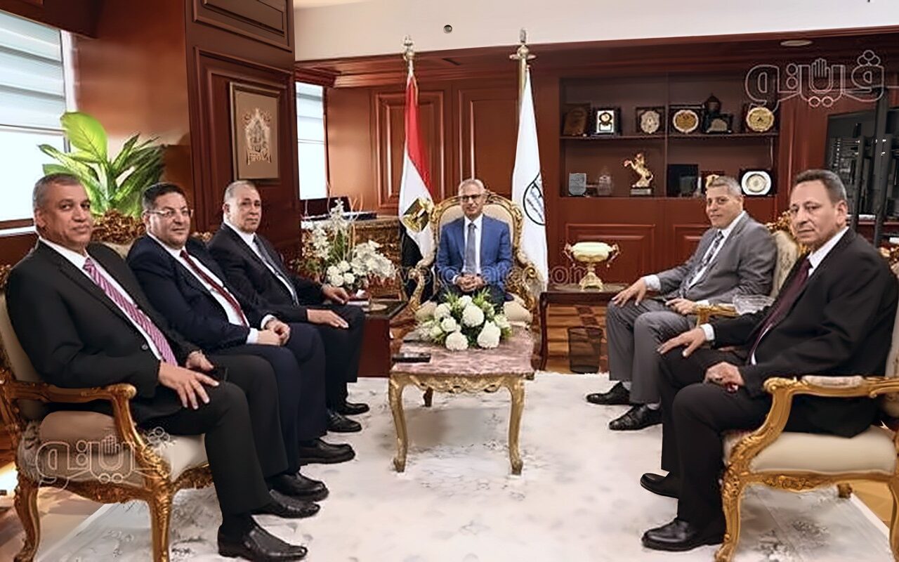 محافظ بني سويف يستقبل نقيب المحامين لبحث سبل التعاون المشترك