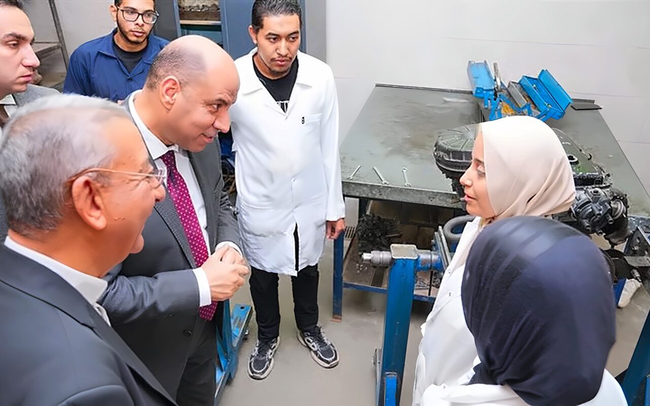 شهادات نجاح للمرأة المصرية، فتيات يقتحمن المهن الصناعية بمعهد دون بوسكو الإيطالي