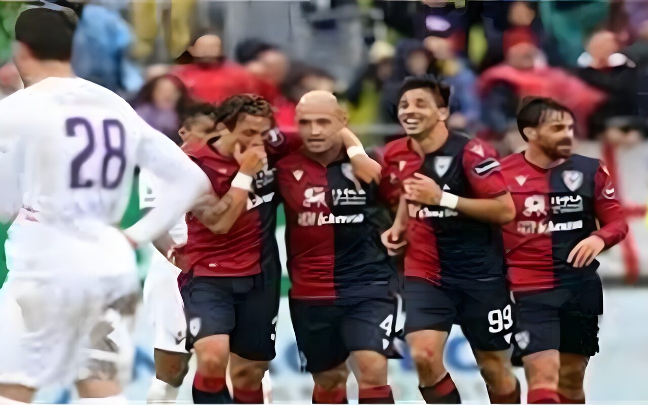 الدوري الإيطالي، يوفنتوس يتأخر أمام جنوى 0/2 في الشوط الأول
