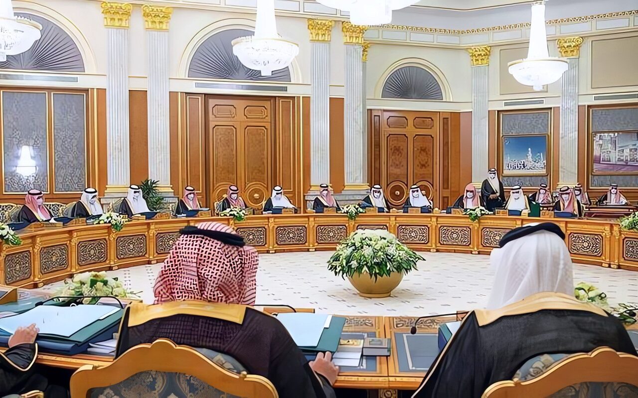 مجلس الوزراء السعودي يطّلع على رسالة الرئيس السيسي إلى الملك سلمان