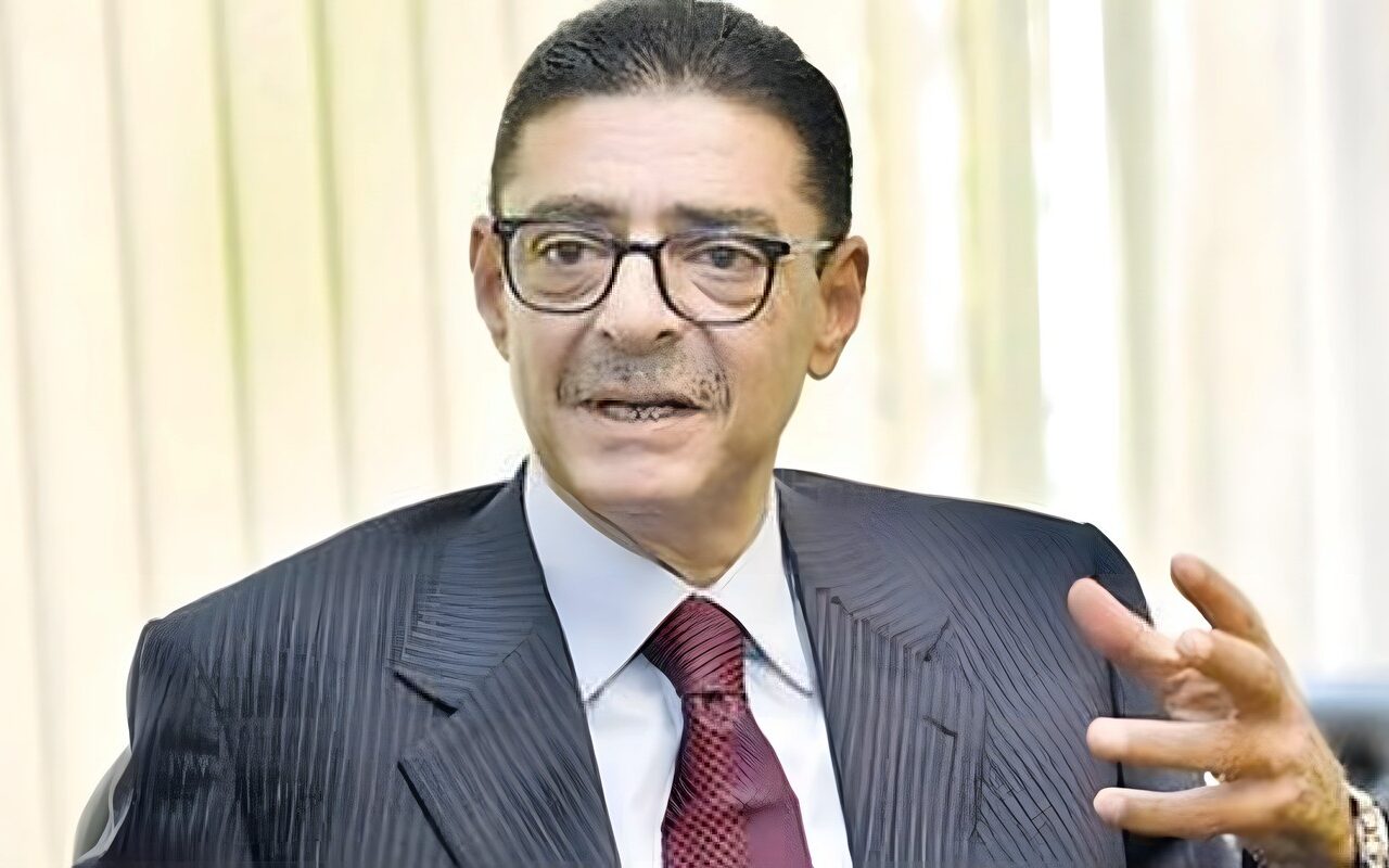 محمود طاهر يغادر المستشفى بعد 48 ساعة من الفحوصات.. ماذا حدث لرئيس الأهلي السابق؟