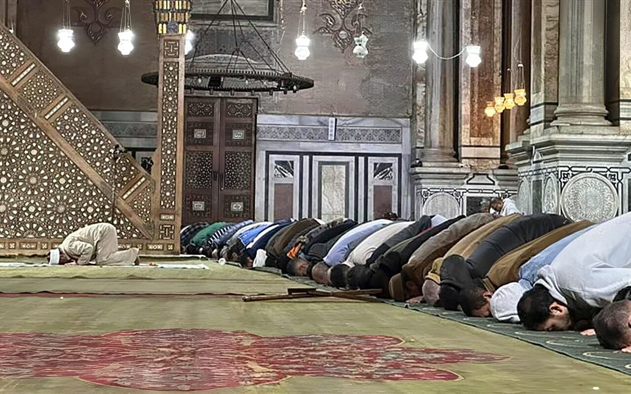 مواقيت الصلاة اليوم الثلاثاء، موعد أذان الظهر في القاهرة والمحافظات