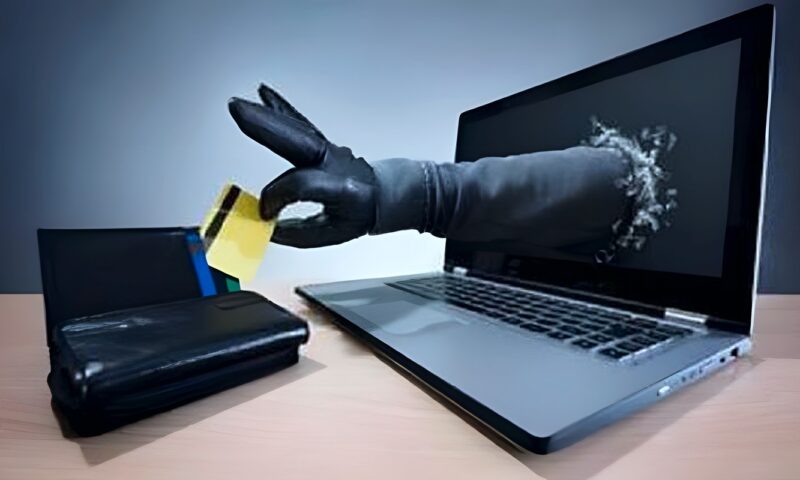 الإفتاء تحذر من الجرائم المعلوماتية.. وتؤكد: سرقة الأموال البنكية من صور الكسب المذموم
