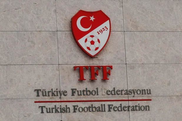 الاتحاد التركي لكرة القدم يحقق مع 450 مسؤولاً في الأندية بشأن المراهنات
