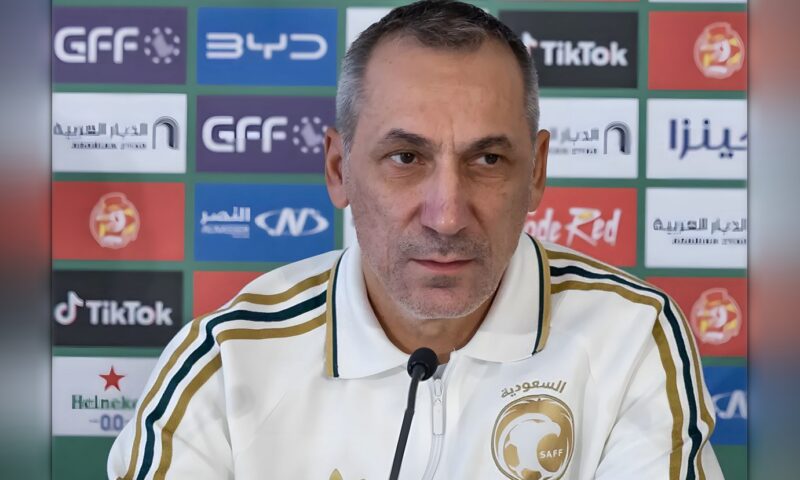 دونيس: نريد «أخضر» يلعب بلا ضغوط… وملعباً ممتلئاً بجماهيرنا