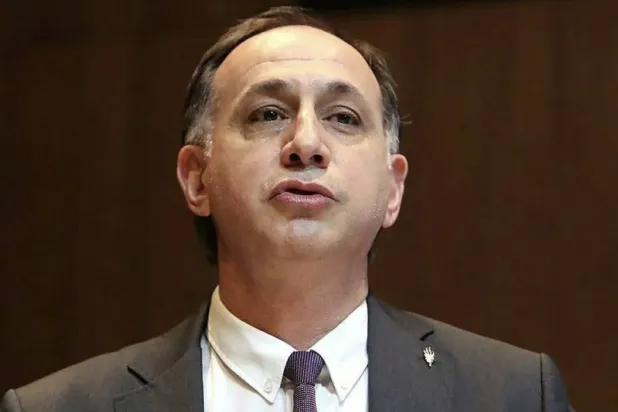 مثول رئيس هيئة التحكيم لكرة القدم التركية أمام القضاء في قضية فساد