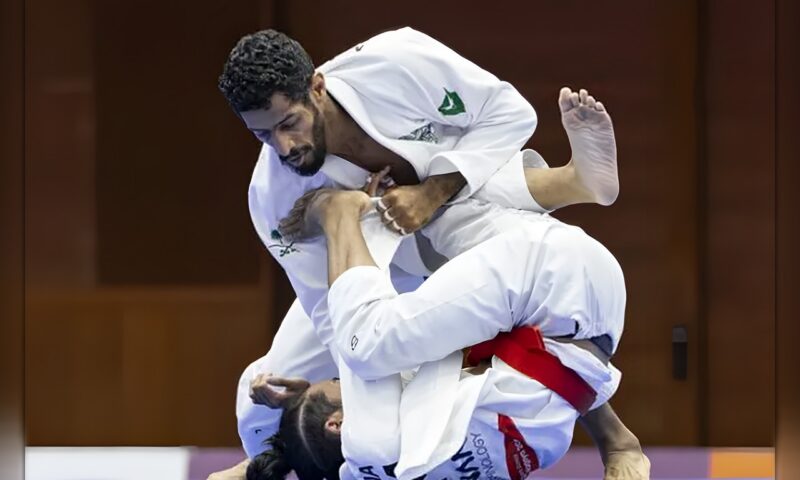 آل مرضي لـ«الشرق الأوسط»: ميداليتي هدية للوطن