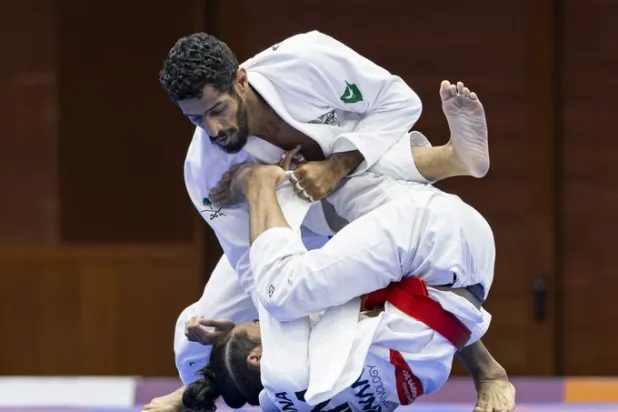 آل مرضي لـ«الشرق الأوسط»: ميداليتي هدية للوطن