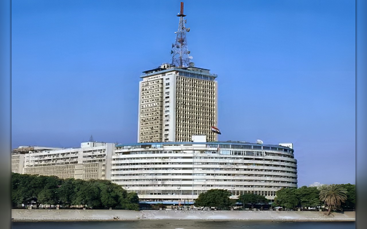 ضوابط مصرية جديدة لظهور الأطباء إعلامياً لـ«منع خداع الجمهور»