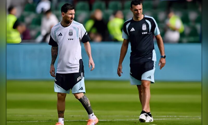 منتخب بوركينا فاسو يعلق في المغرب قبل يوم من ودية الأرجنتين
