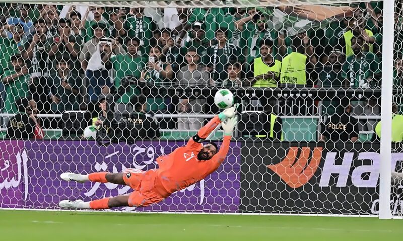 العويس… «أمين سر» الشباك السعودية